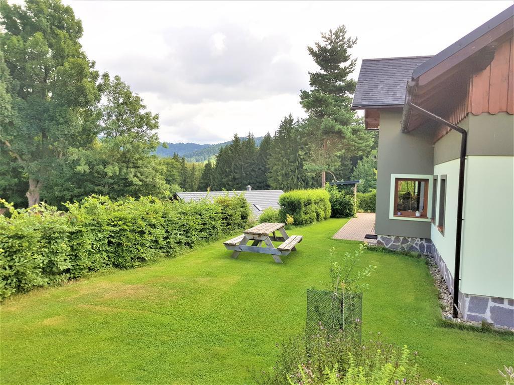 Apartmany Sara Tanvald Exterior foto